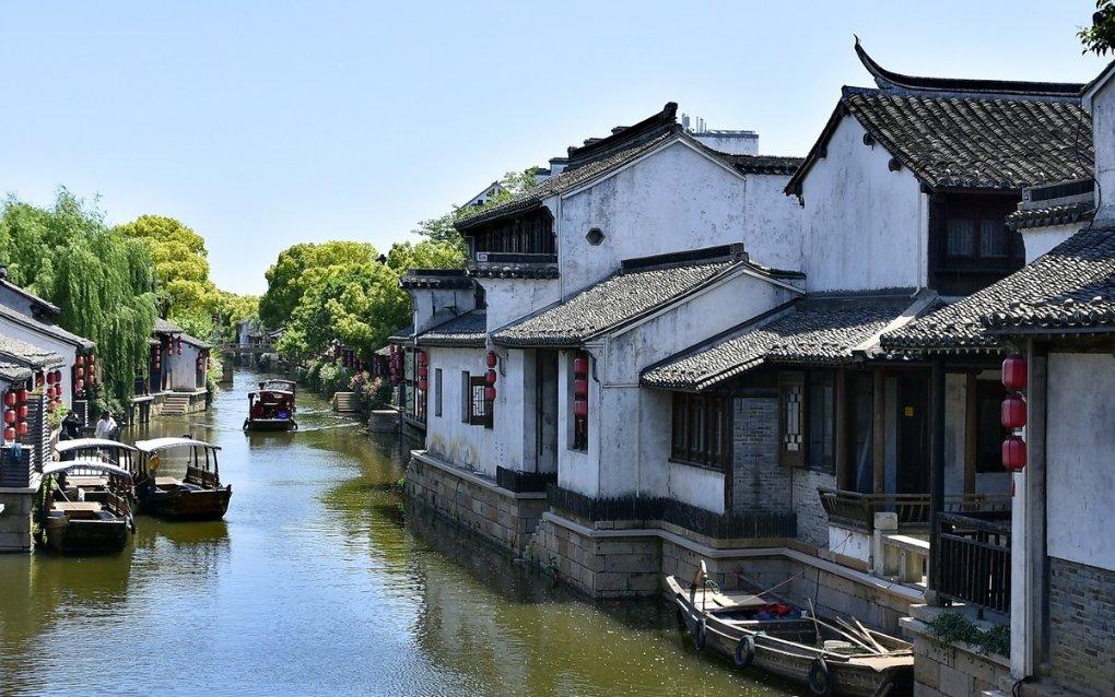 警方调查渔船柴油被盗案,开展巡逻防控,追查陌生可疑的船舶线索